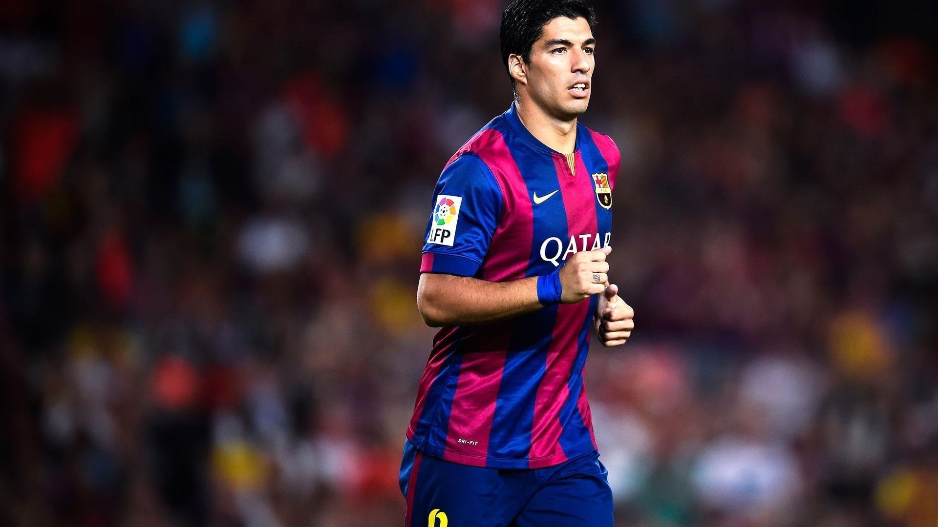 开云体育下载-冰火两重天，本菲卡五连胜领跑，维尼修斯主帅身陷下课危机，冰火两重天，本菲卡五连胜领跑，维尼修斯主帅深陷下课危机